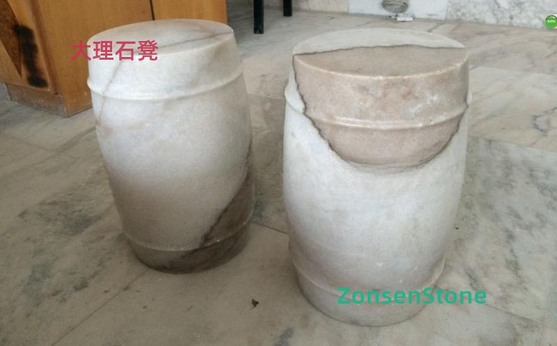 大理石凳