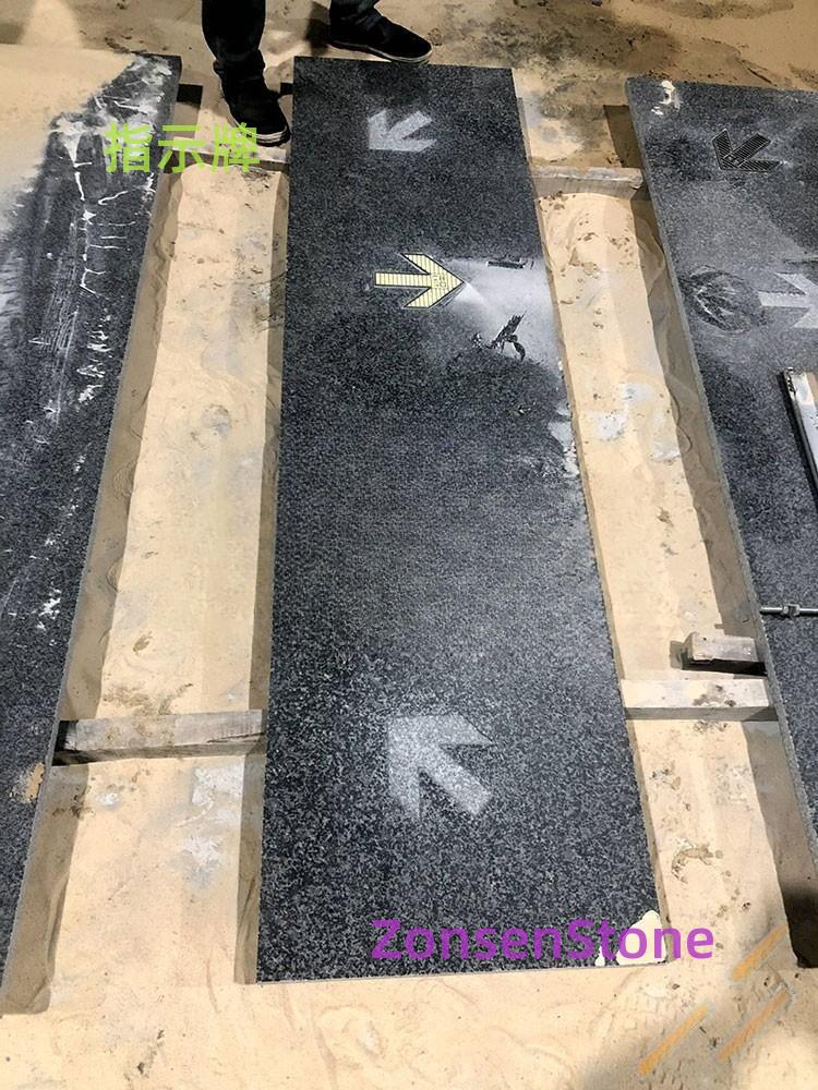 指示牌