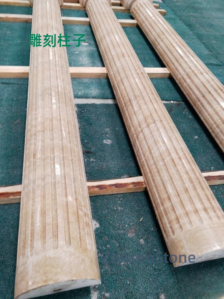 雕刻柱子
