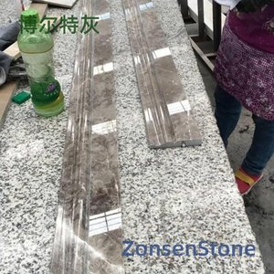 博尔特灰