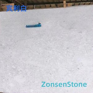 宾利白